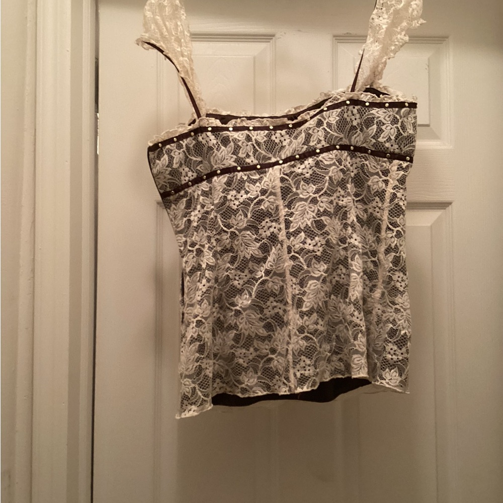 Elegant Lace Women’s Top